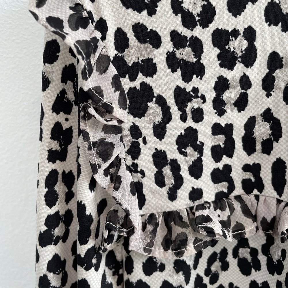Karl Lagerfeld Paris animal print ruffle top - Picture 9 of 10
